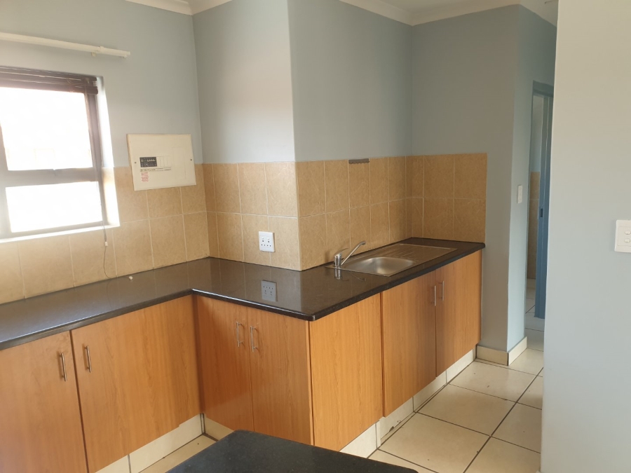 1 Bedroom Property for Sale in Potchefstroom North North West
